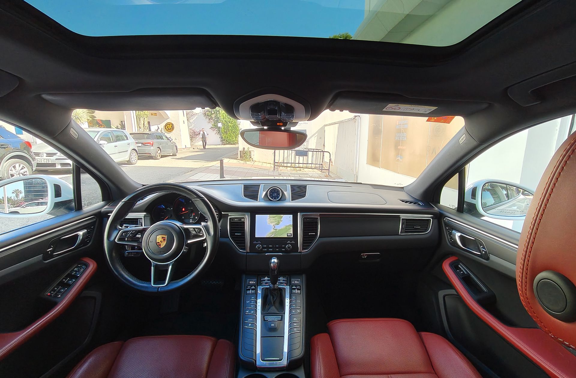 Porsche Macan - foto 7