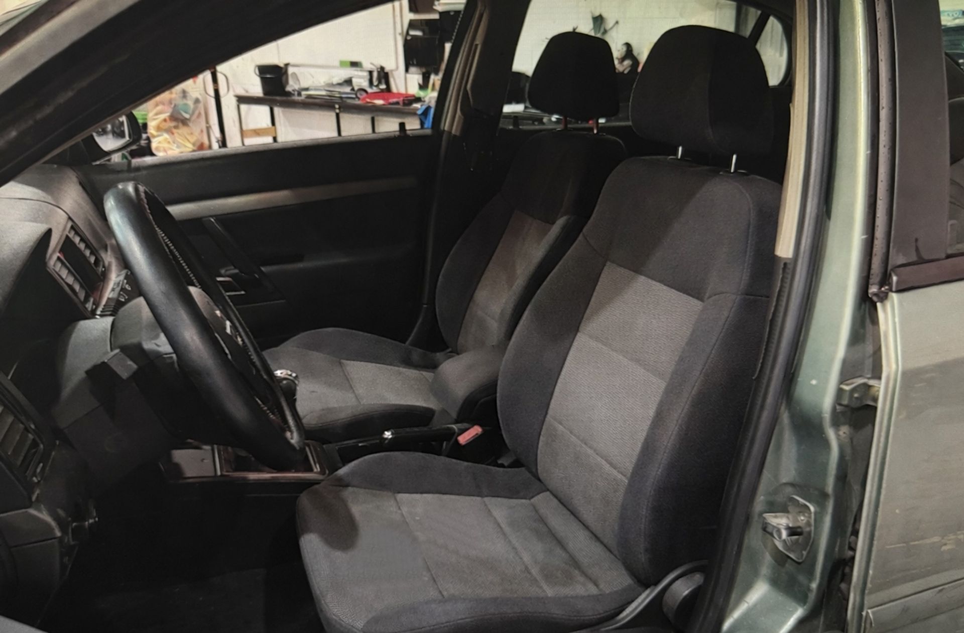 Opel Vectra 1.8 16v Comfort - foto 8