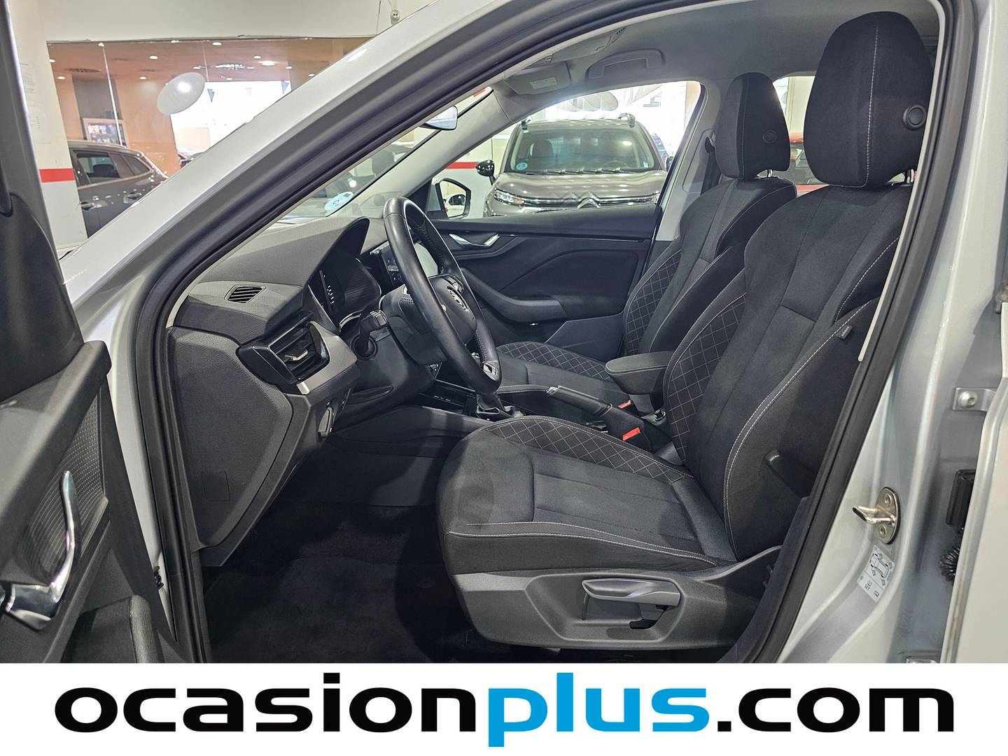 Foto asientos delanteros Skoda Kamiq Skoda Kamiq 1.5 TSI Ambition DSG (150 CV)