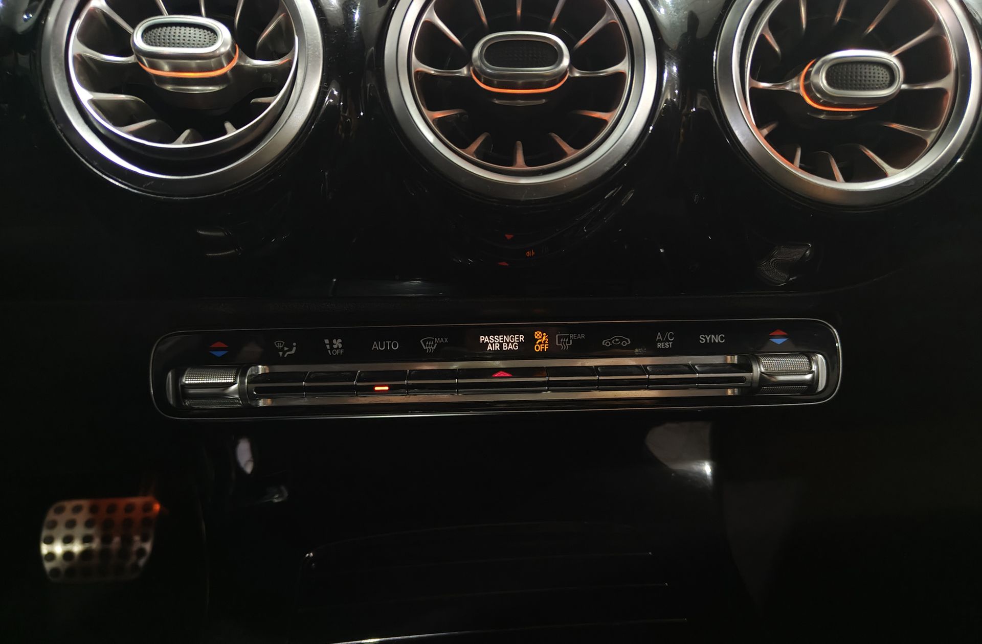 Mercedes-Benz Clase A 220 d Pack AMG - foto 32