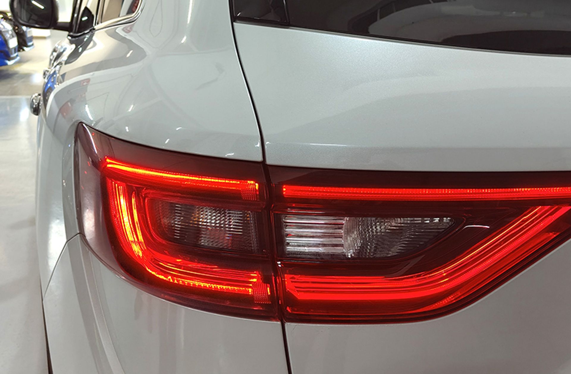 Renault Koleos dCi 130 Zen - foto 16
