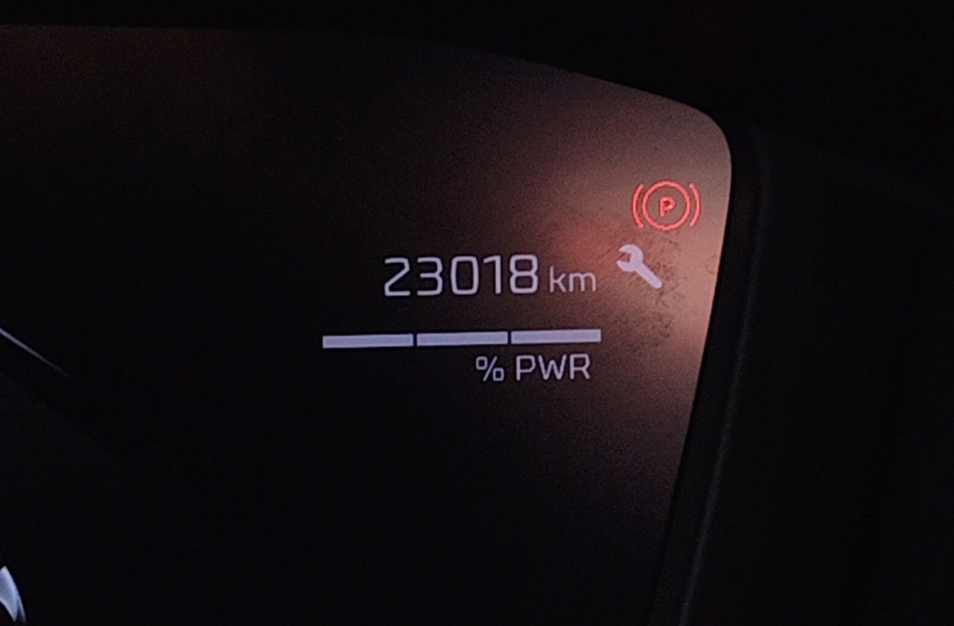 Peugeot 2008 Allure Hybrid eDCS6 - foto 9