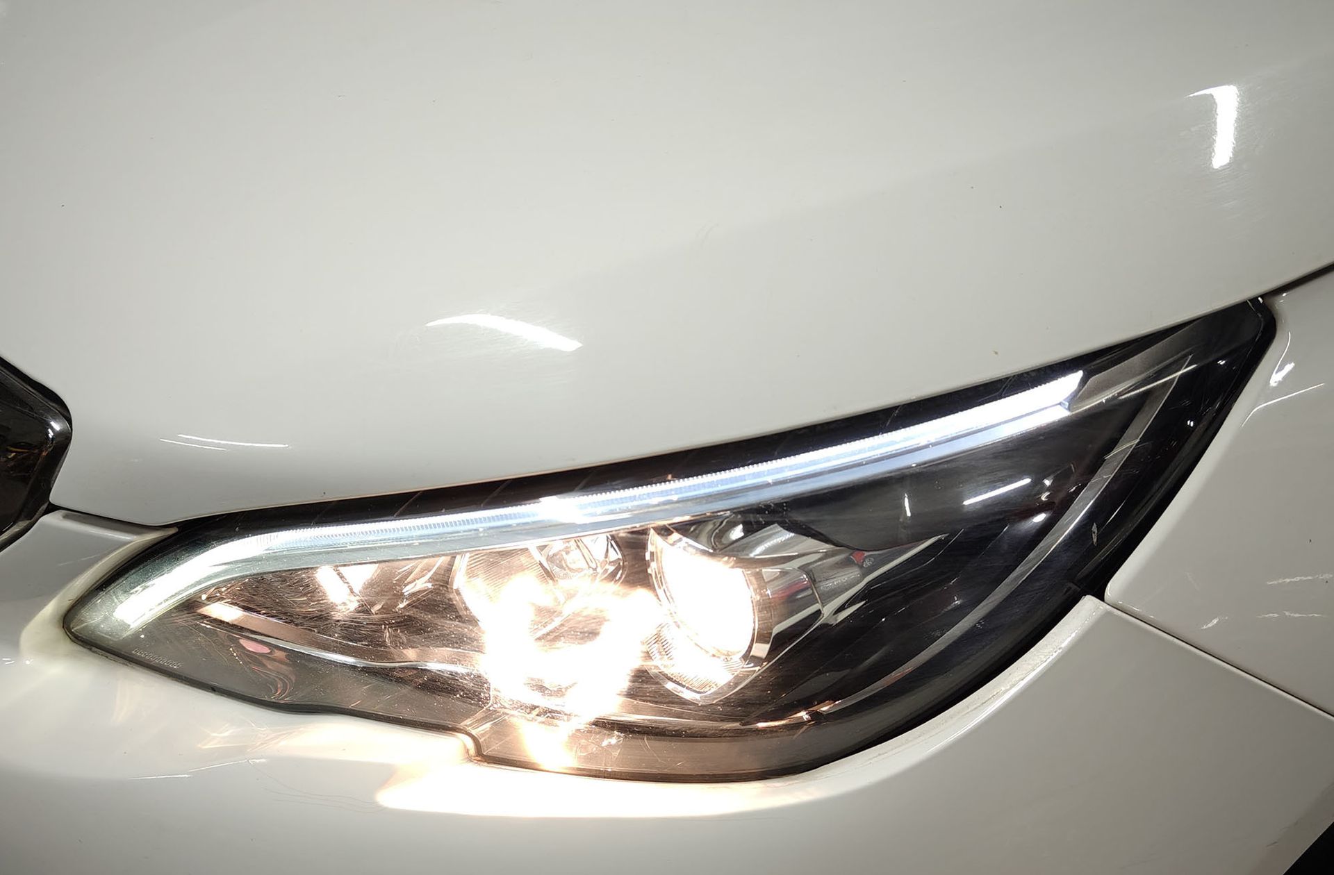 Peugeot 308 BlueHDi 130 Style - foto 13