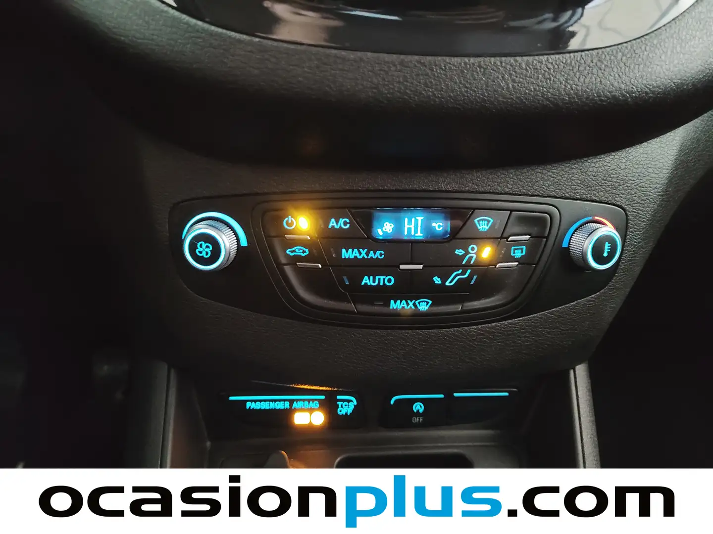 Foto Ford Tourneo Courier Ford Tourneo Courier 1.5 TDCi Titanium (100 CV)