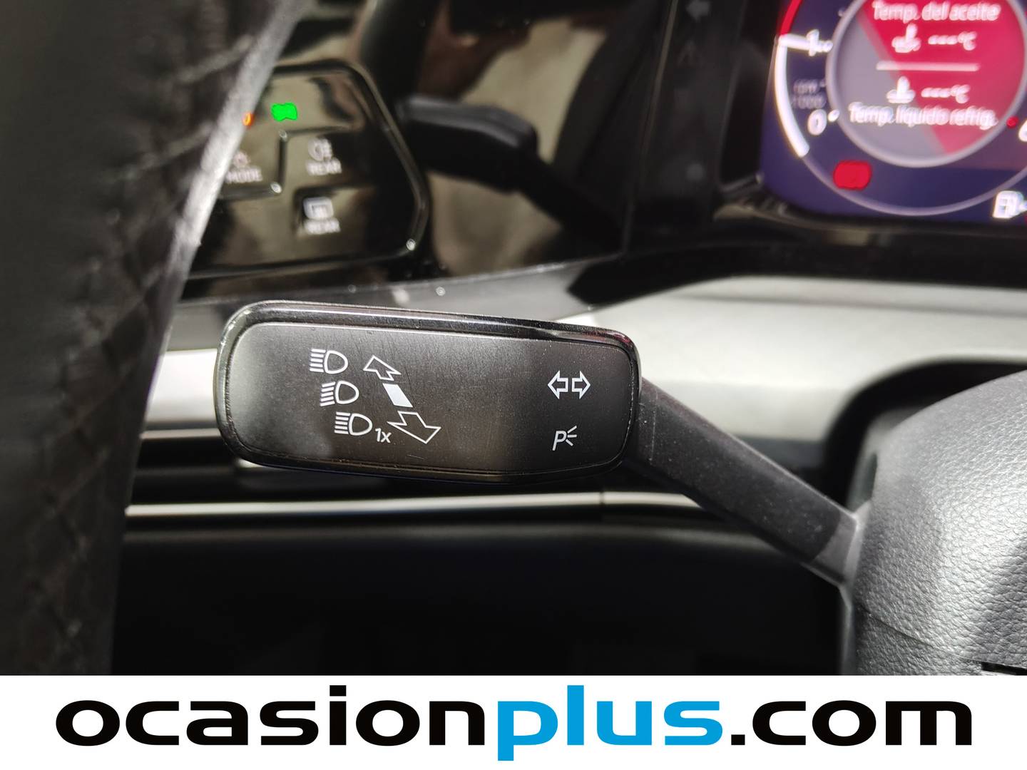 Foto Volkswagen Golf Volkswagen Golf Life 2.0 TDI (115 CV)