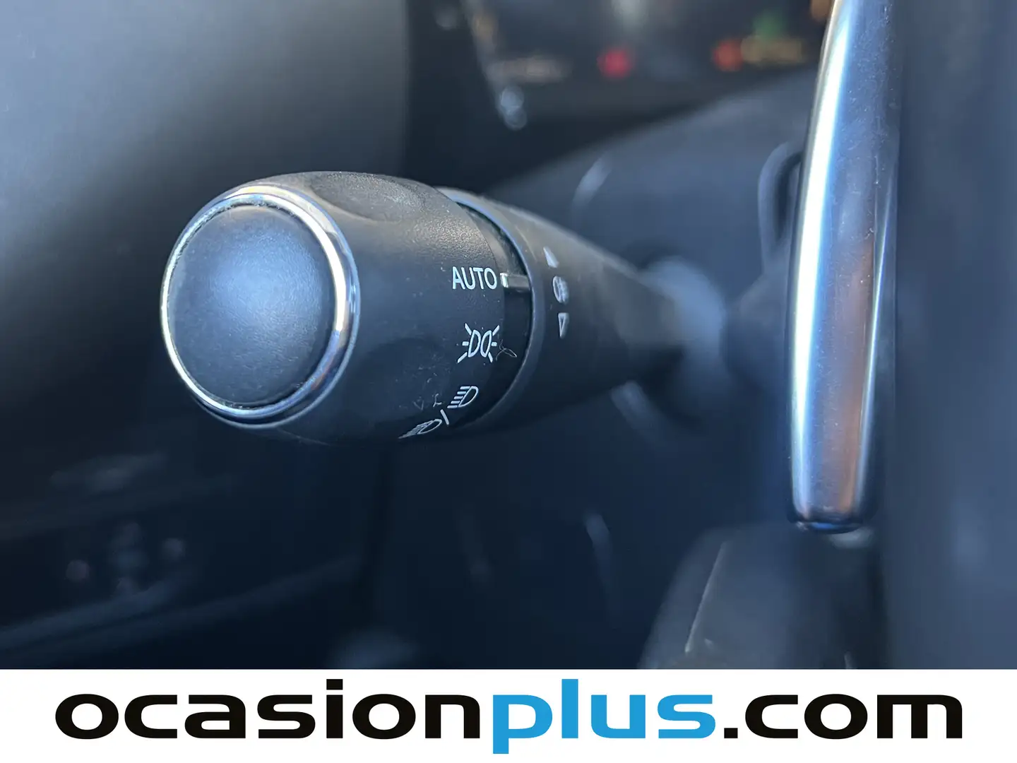 Foto DS DS 3 Crossback DS DS3 Crossback PureTech 130 Grand Chic EAT8  (130 CV)