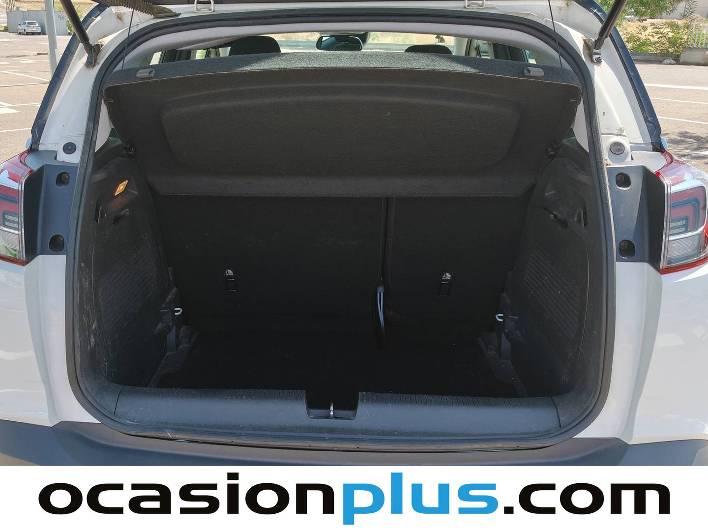 Fotos maletero Opel Crossland X Opel Crossland X 1.5 D S&S Design Line 120 Aniversario (102 CV)