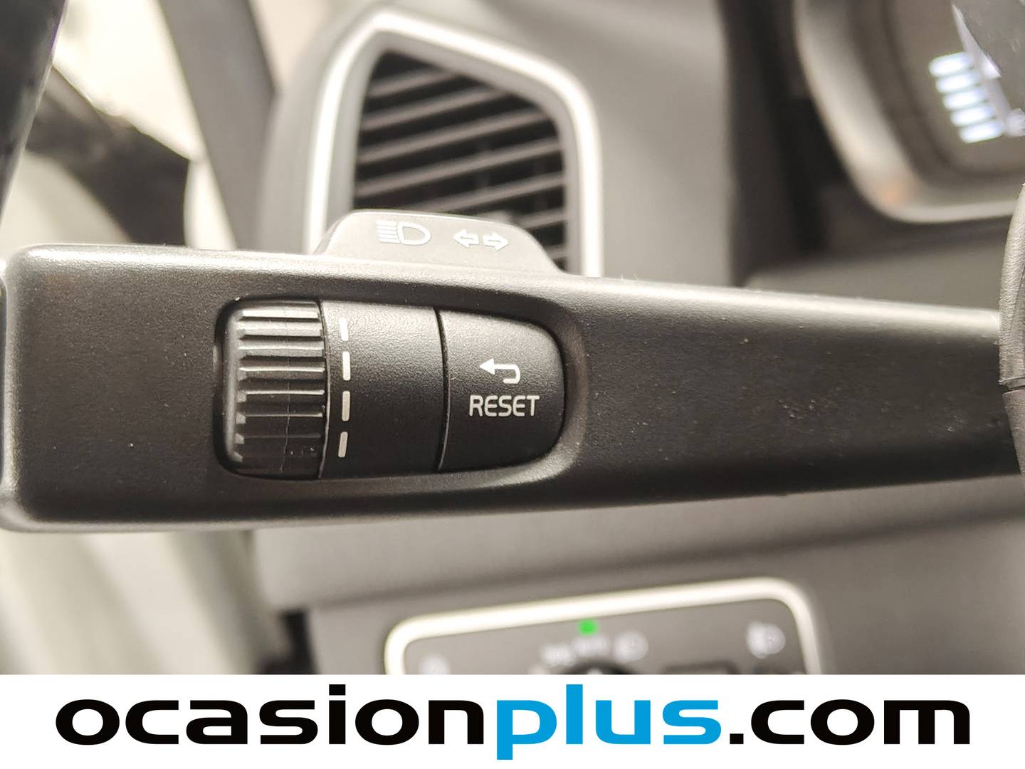 Foto Volvo XC60 Volvo XC60 D3 Kinetic Auto (150 CV)