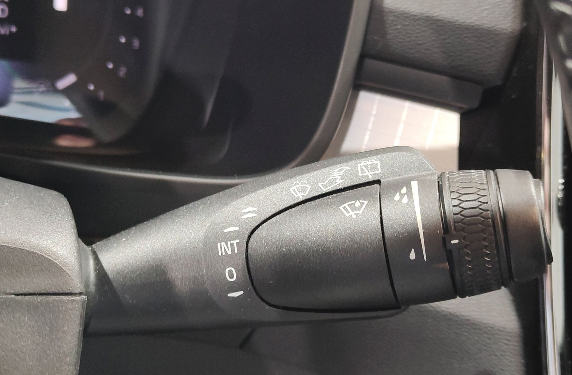 Volvo XC40 B3 Gasolina Mild hybrid Core - foto 28