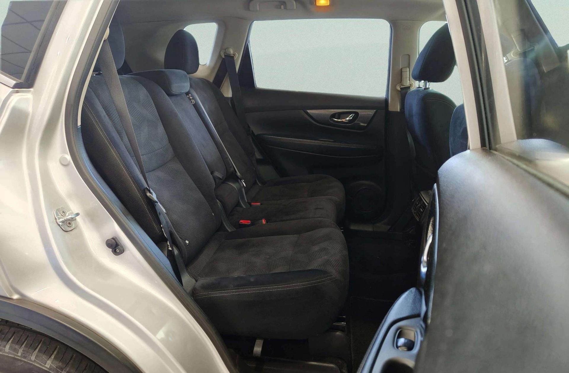 Nissan X-Trail 1.6 dCi 360 7 plazas - foto 24