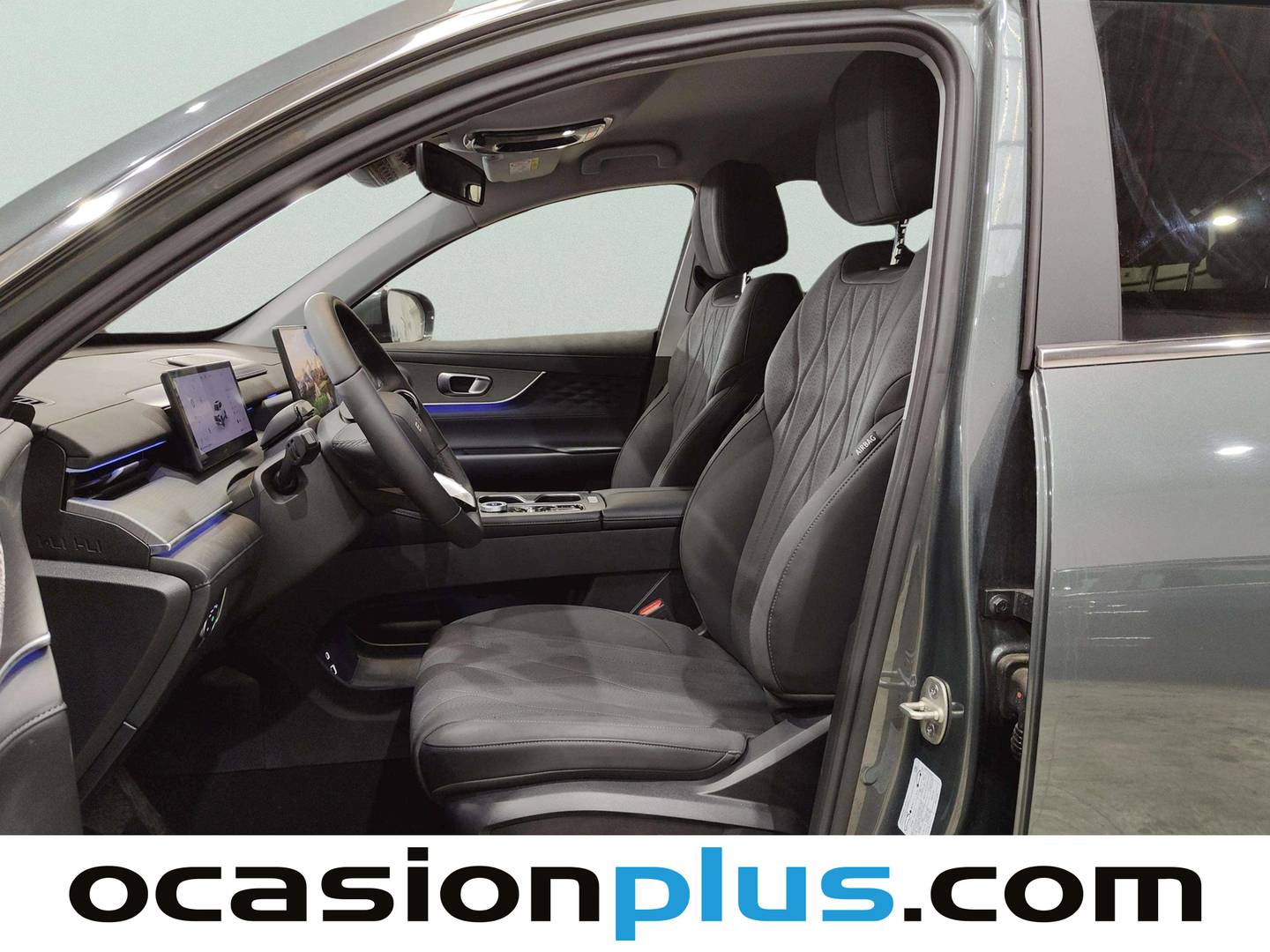 Foto asientos delanteros EBRO S800 EBRO S800 1.6 TGDI Premium DCT (147 CV) 7 Plazas