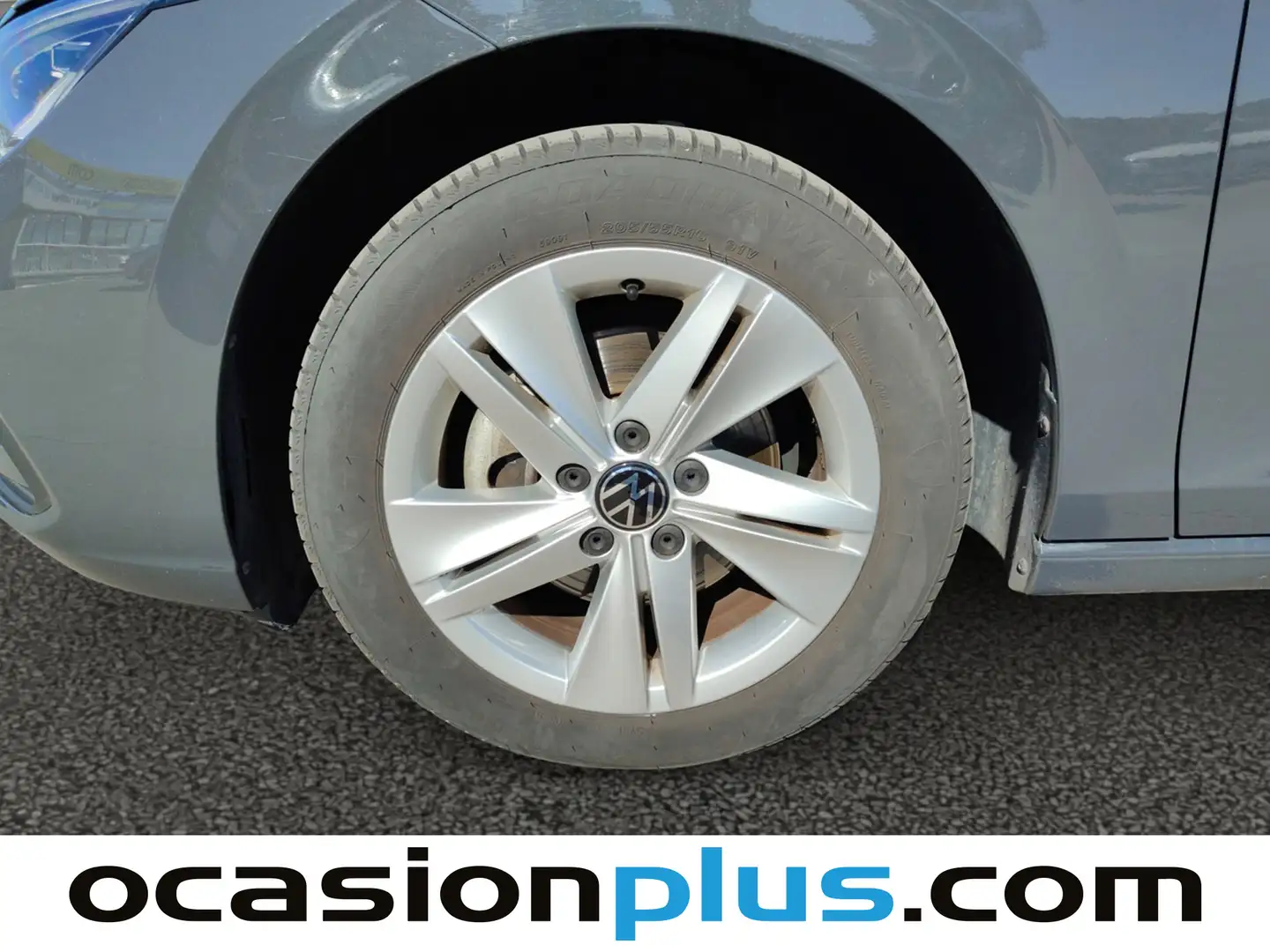 Foto Volkswagen Golf Volkswagen Golf Life 1.0 eTSI  (110 CV) DSG