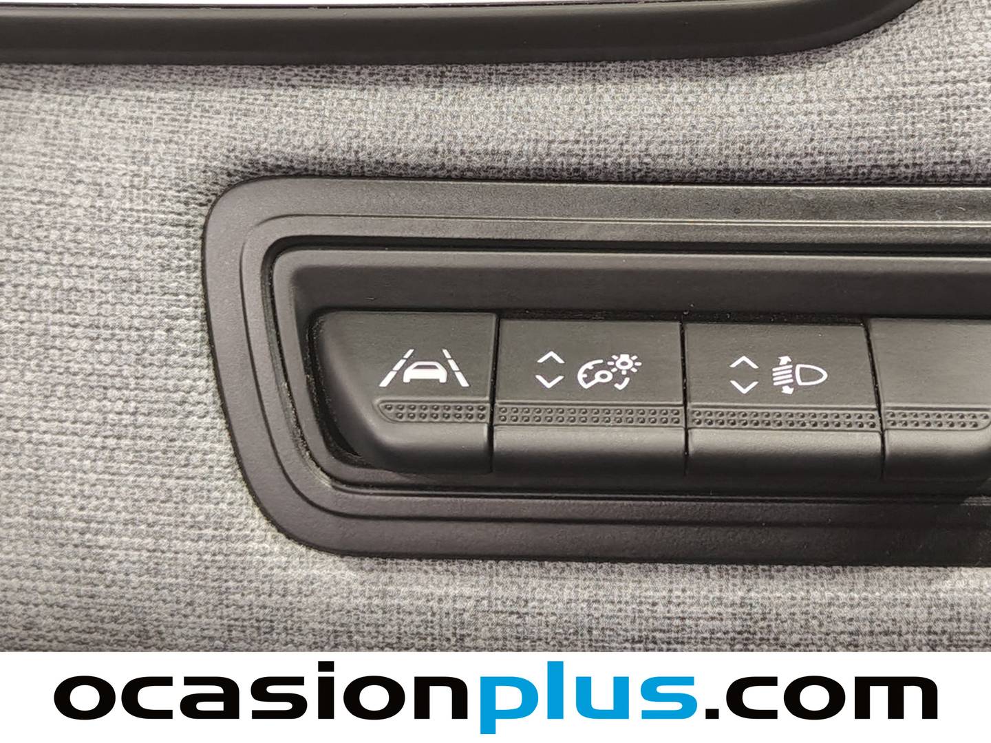Equipamiento del Renault Clio Renault Clio Evolution TCe (90 CV)