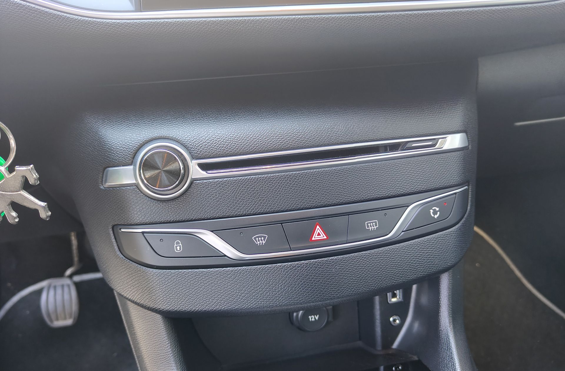 Peugeot 308 1.6 BlueHDi Business Line - foto 26