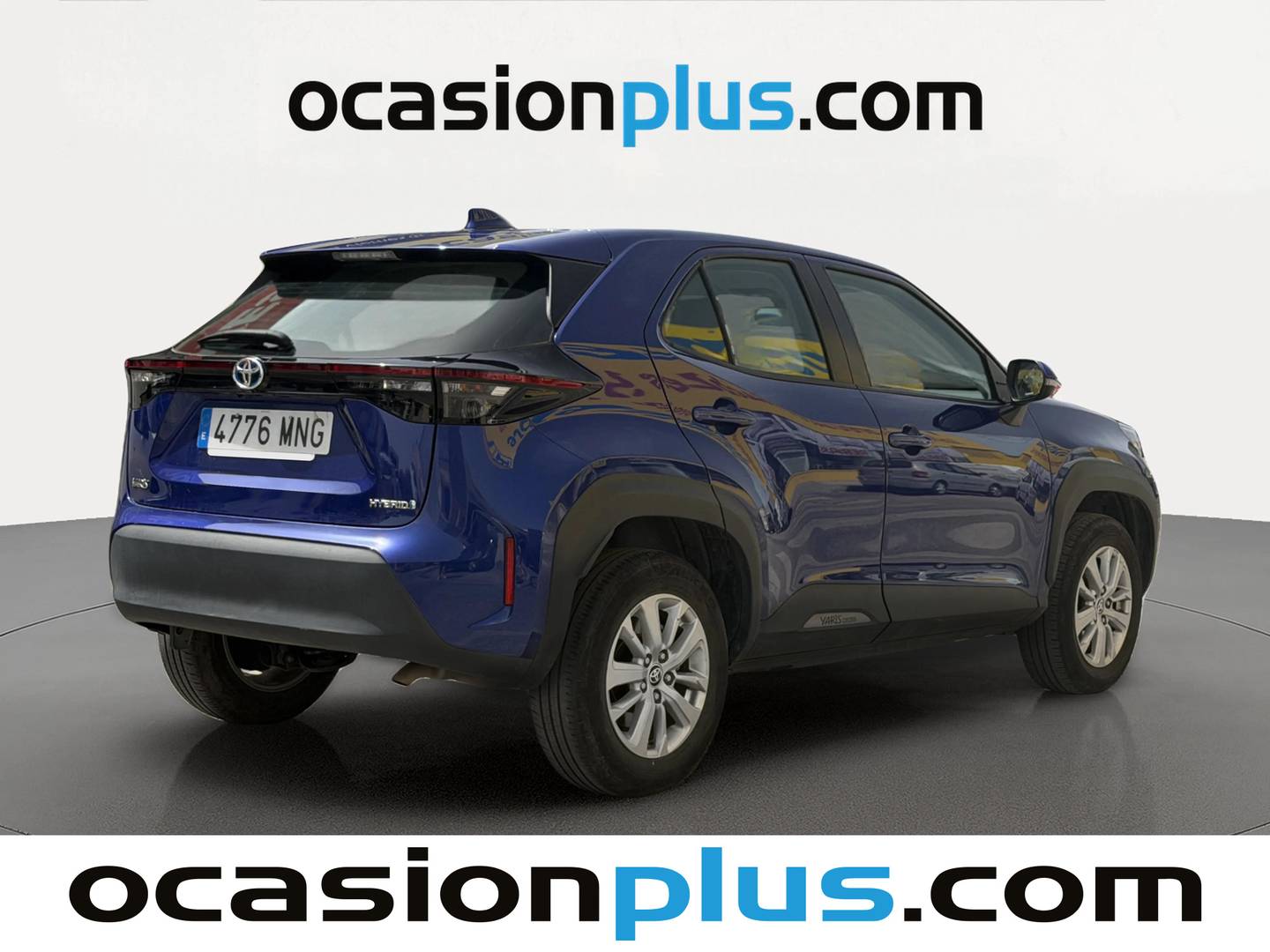 Foto trasera Toyota Yaris Cross Toyota Yaris Cross 120H Business Plus (116 CV) derecha