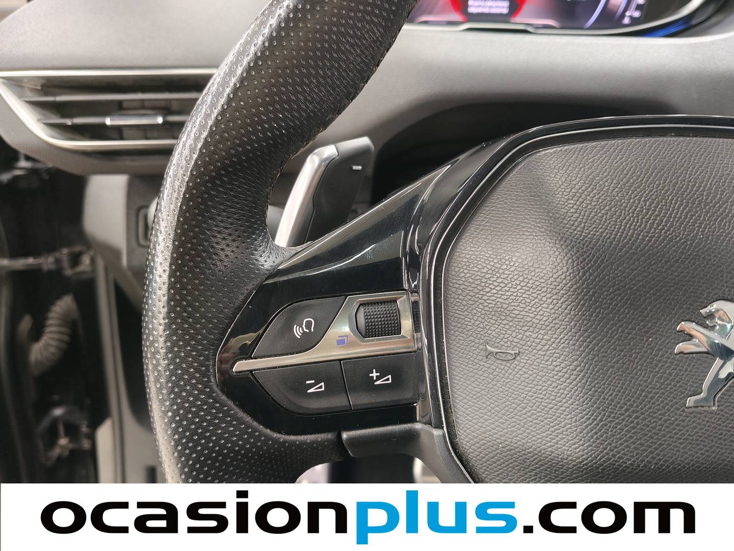 Foto Peugeot 3008 Peugeot 3008 PureTech 130 S&S GT EAT8 (130 CV)