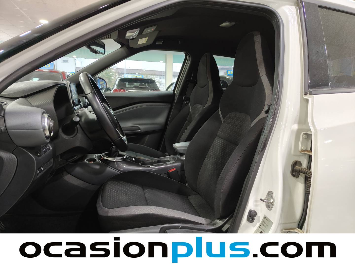 Foto asientos delanteros Nissan JUKE Nissan Juke DIG-T N-Connecta 4x2 (114 CV)