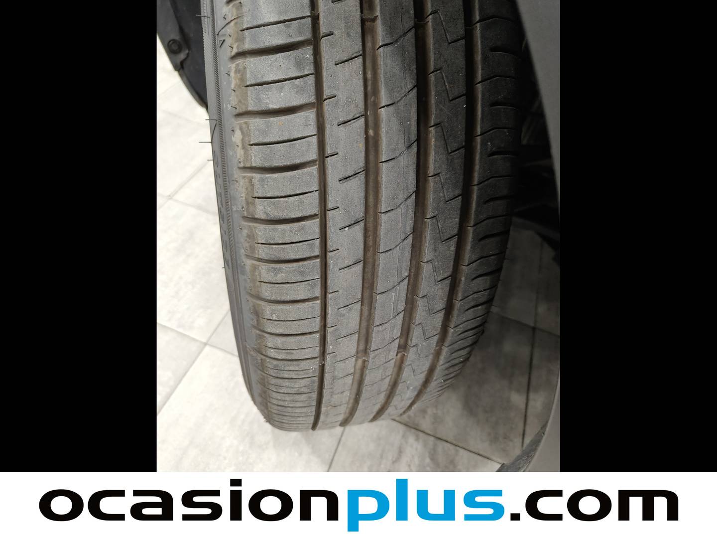 Foto Nissan JUKE Nissan Juke DIG-T N-Connecta 4x2 (114 CV)