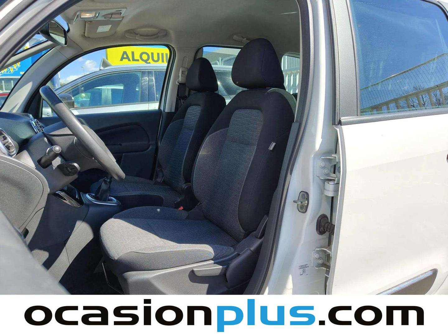 Foto asientos delanteros Citroën C3 Picasso Citroen C3 Picasso PureTech 110 Feel Edition (110 CV)