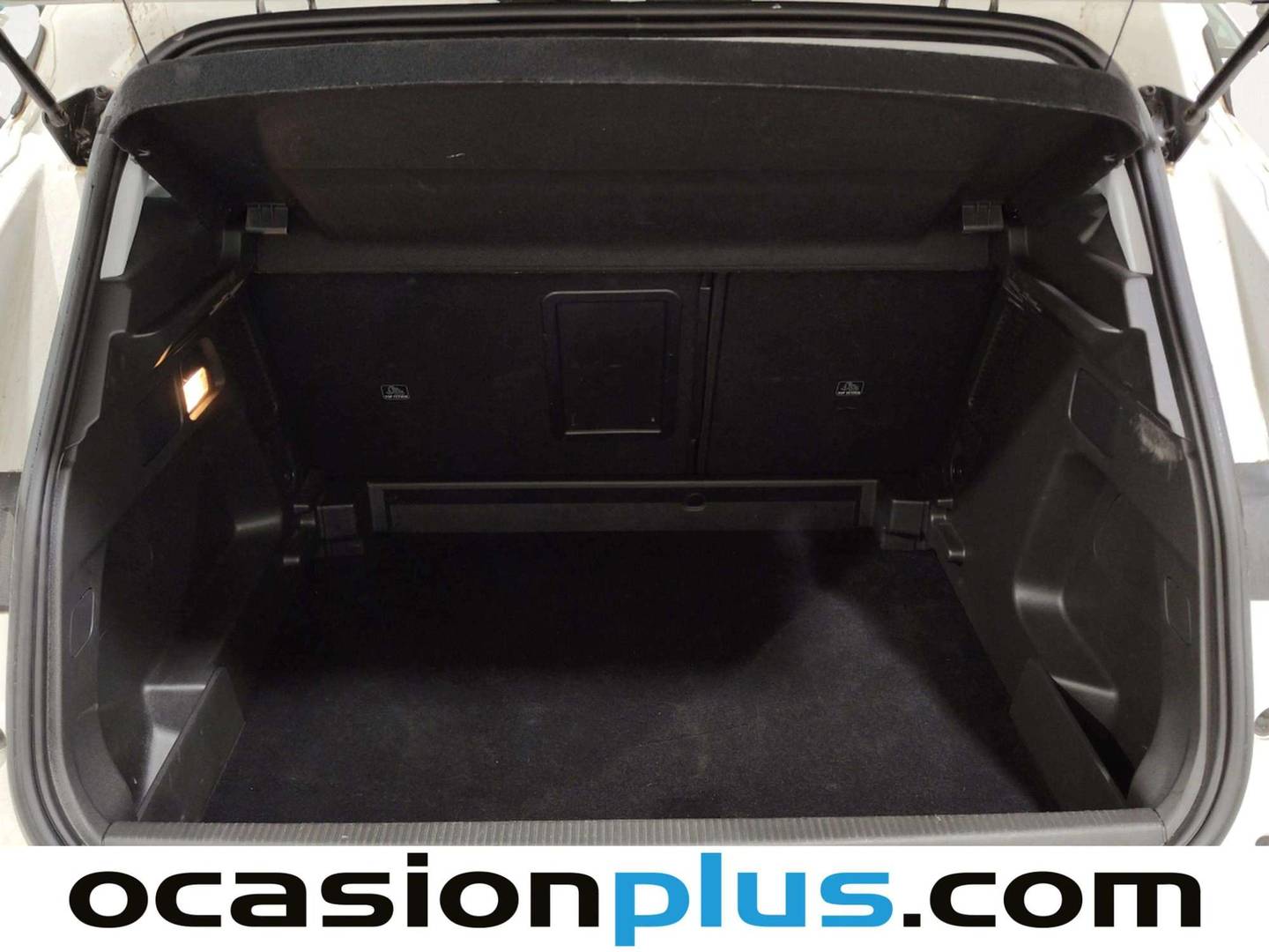 Fotos maletero Opel Grandland Opel Grandland 1.2 Turbo XHT S&S GS (130 CV)