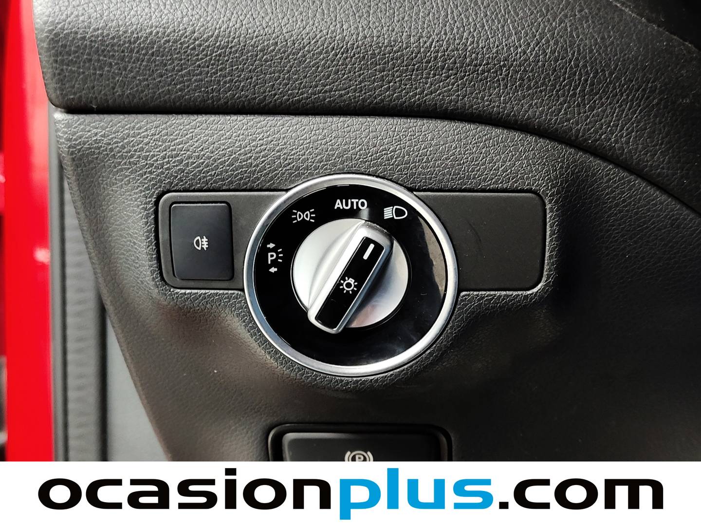 Foto Mercedes GLA Mercedes-Benz GLA GLA 200 d Urban (136 CV)