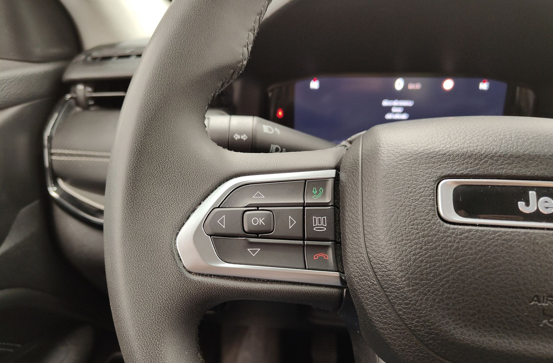 Jeep Compass 1.3 Gse Night Eagle FWD - foto 30
