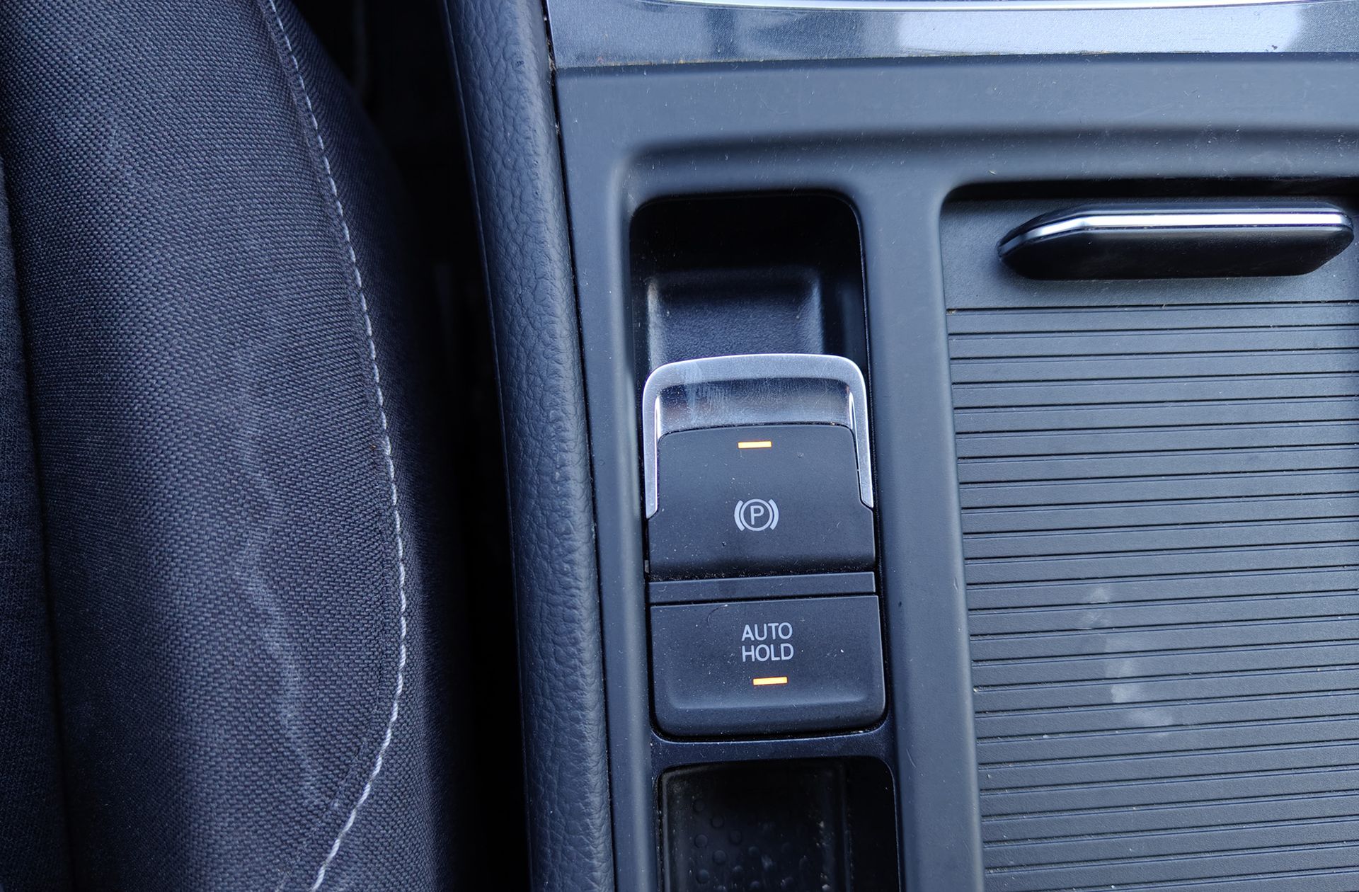 Volkswagen Golf Variant Business Navi 1.6 TDI - foto 32