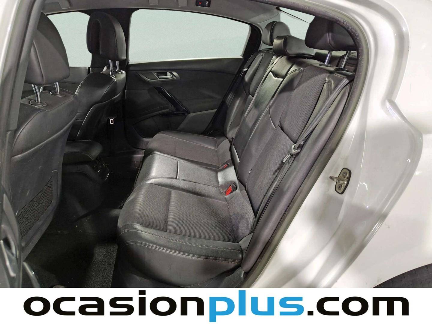 Foto asientos traseros Peugeot 508 Peugeot 508 2.0 HDI Allure (140 CV)