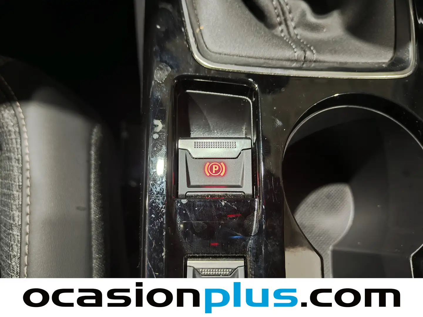 Foto Peugeot 2008 Peugeot 2008 PureTech 100 S&S Allure (100 CV)