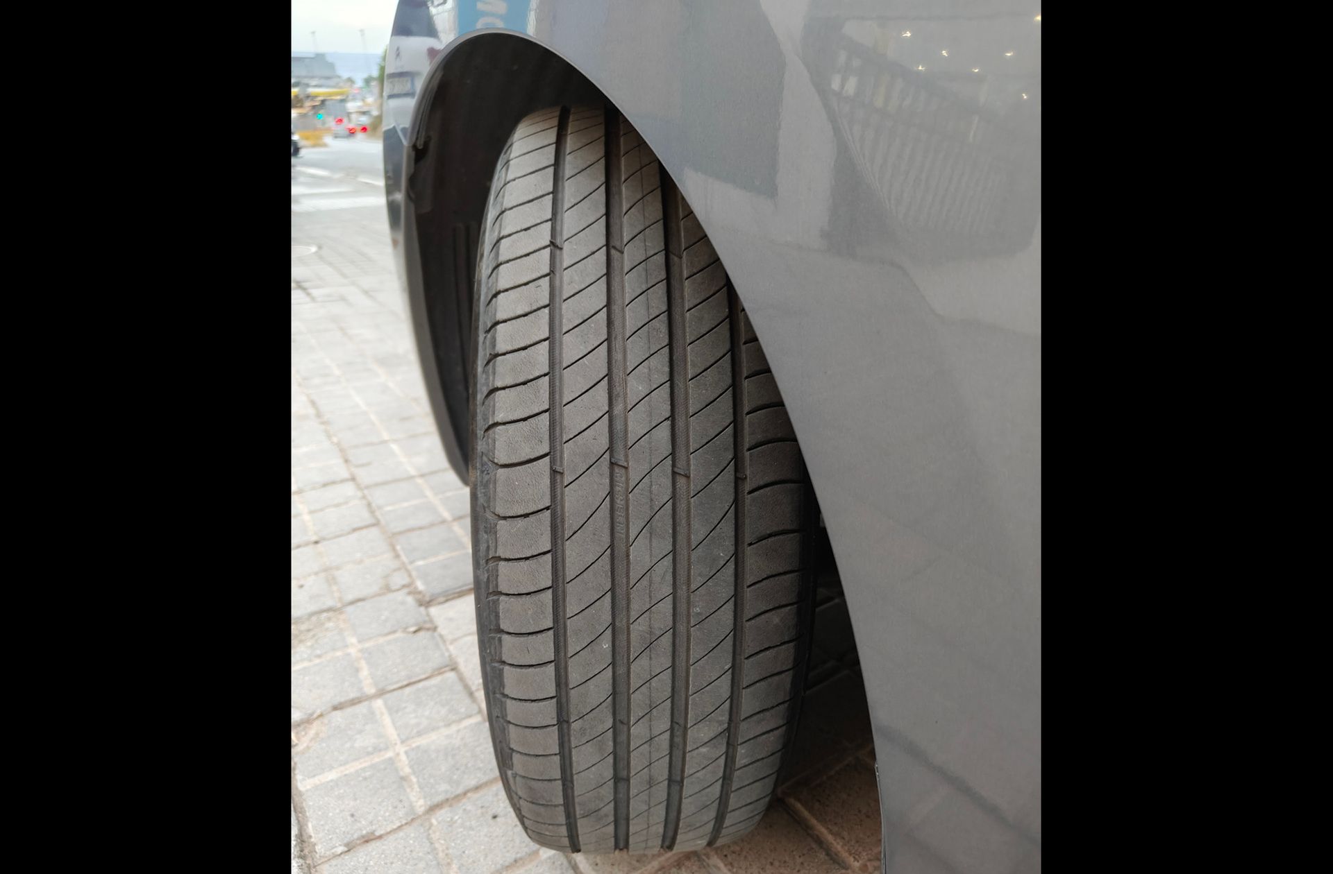 Hyundai i30 1.6 GDi BlueDrive Tecno - foto 31