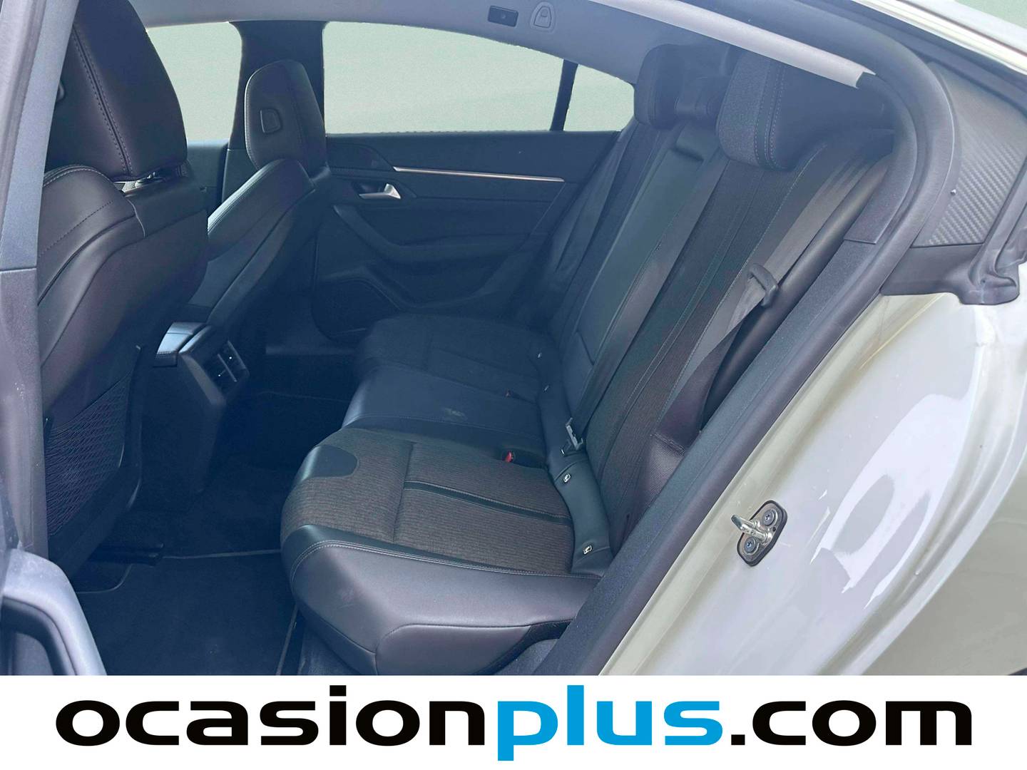 Foto asientos traseros Peugeot 508 Peugeot 508 BlueHDi 160 S&S Allure EAT8 (163 CV)