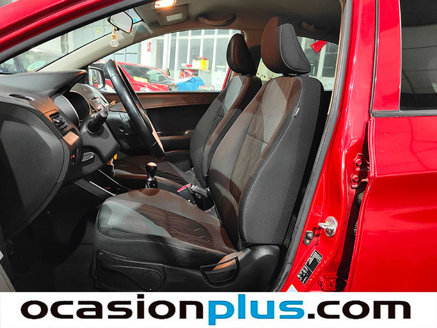 Foto KIA Picanto Kia Picanto 1.0 CVVT UEFA Euro2016 Eco-Dynamics (66 CV)