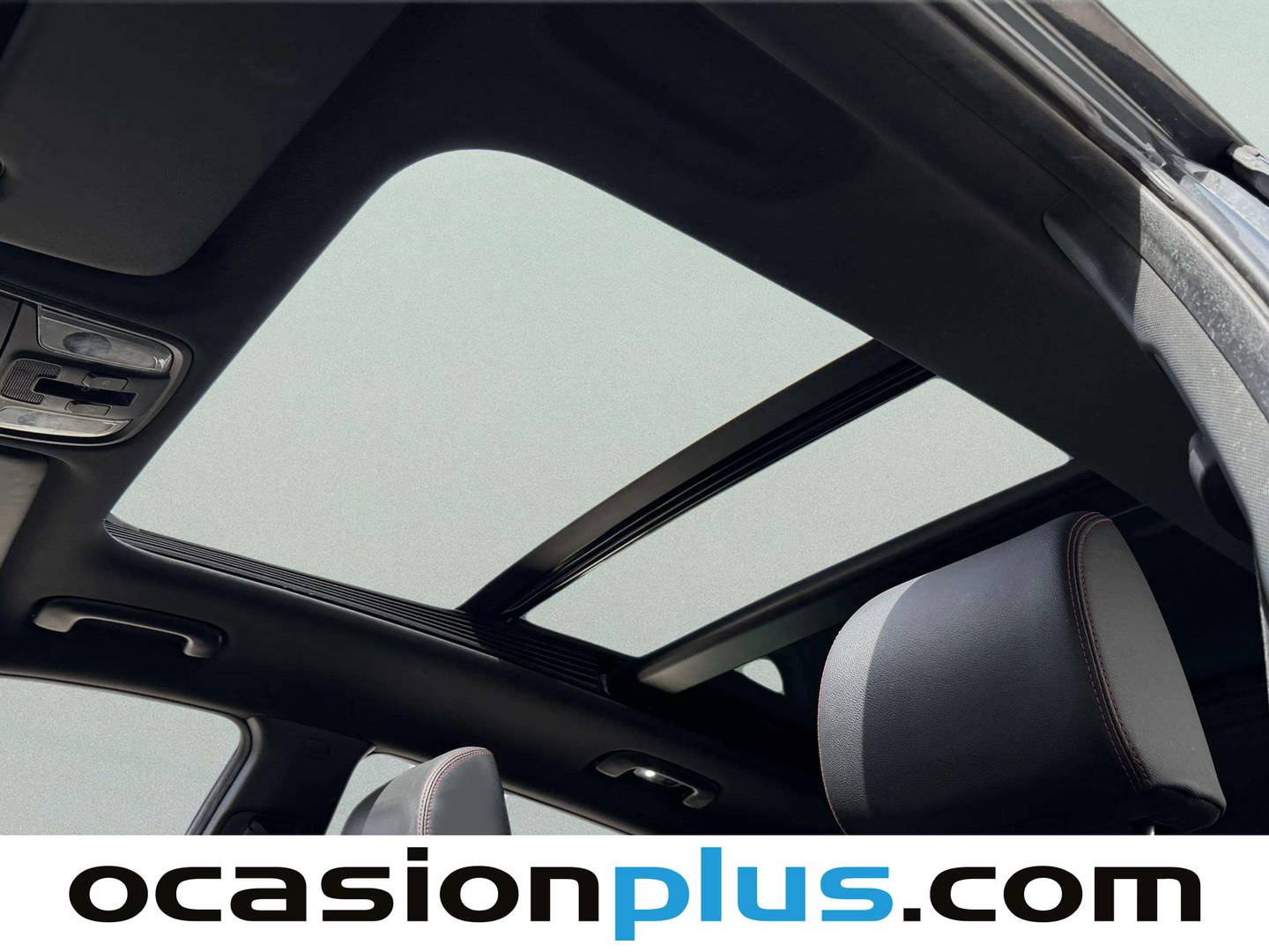 Equipamiento del KIA Sportage KIA Sportage 1.6 MHEV GT Line Xtreme 4X2  (136 CV)