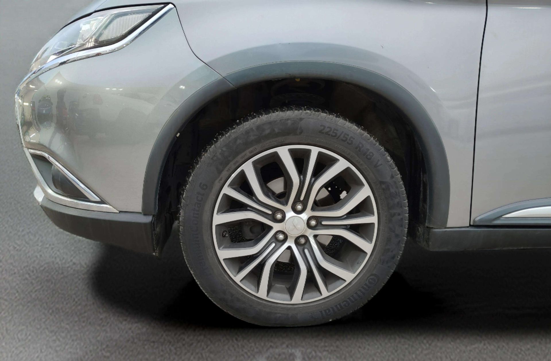 Mitsubishi Outlander 220 DI-D Motion 2WD - foto 34