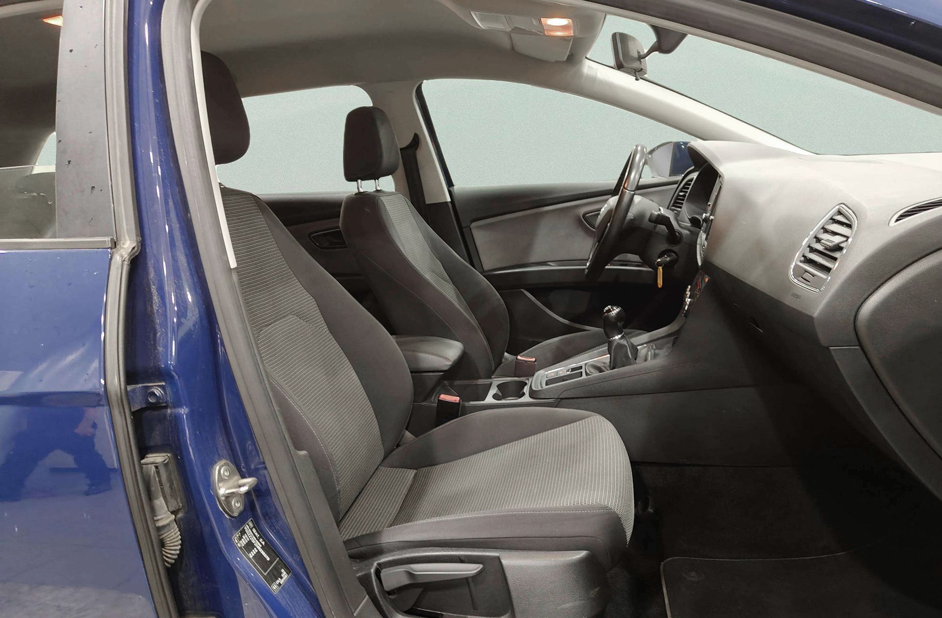 SEAT León ST 2.0 TDI Style - foto 17