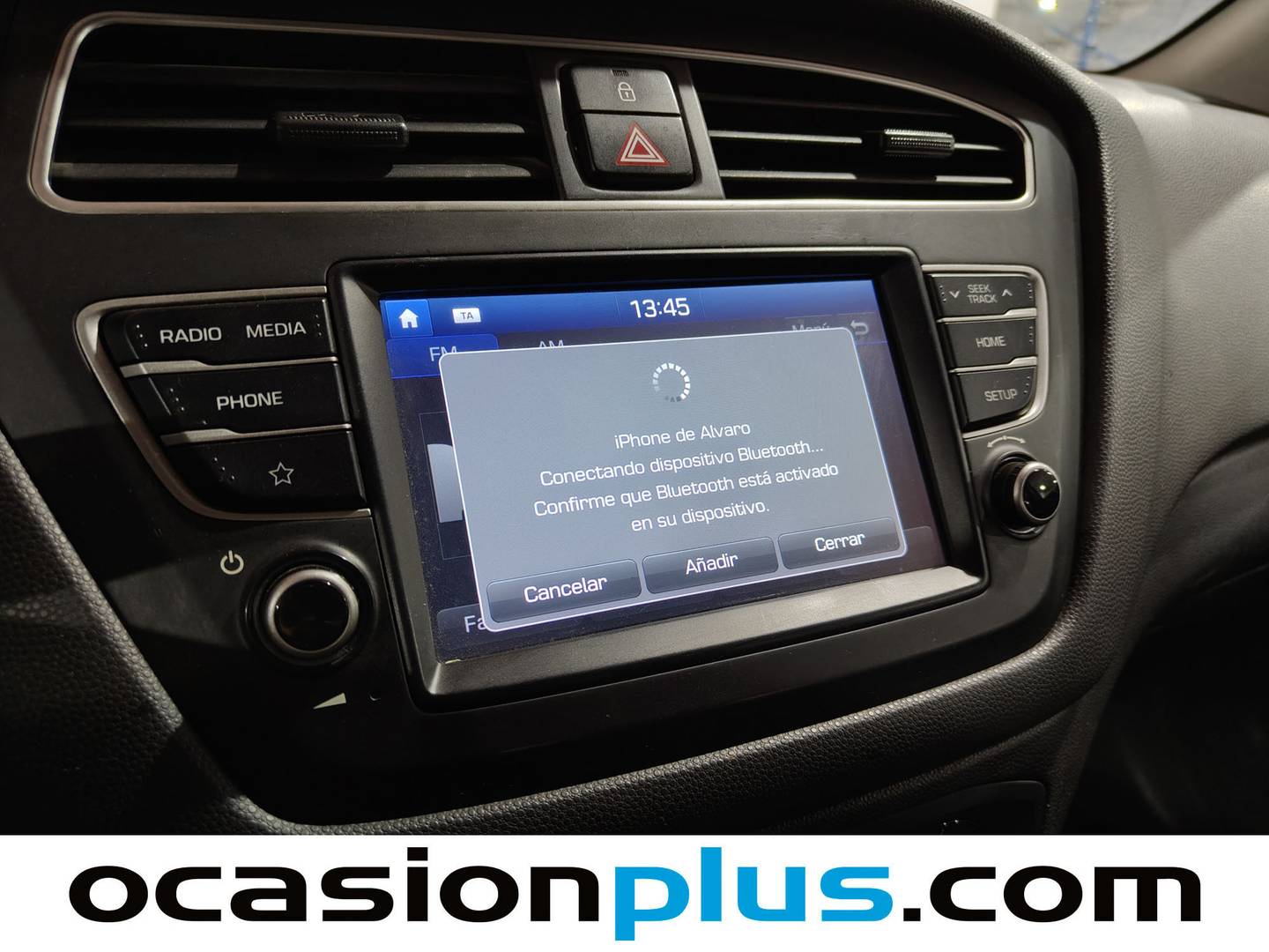 Hyundai i20 Hyundai i20 1.2 MPI Essence LE (75 CV) 75cv