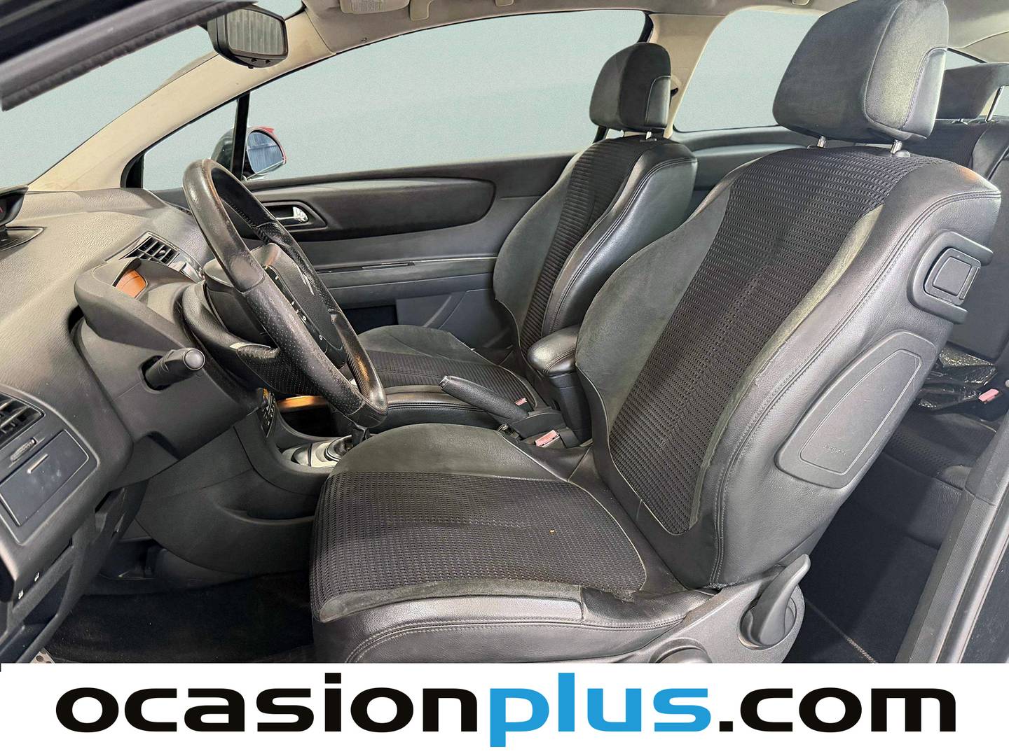 Foto asientos delanteros Citroën C4 Citroën C4 2.0i 16v VTS 100 kW (138 CV)