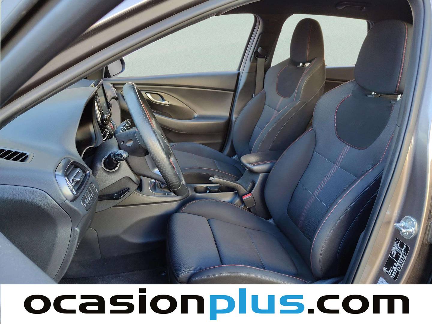Foto asientos delanteros Hyundai i30 Hyundai i30 1.0 TGDI N-Line 30 Aniversario (120 CV)