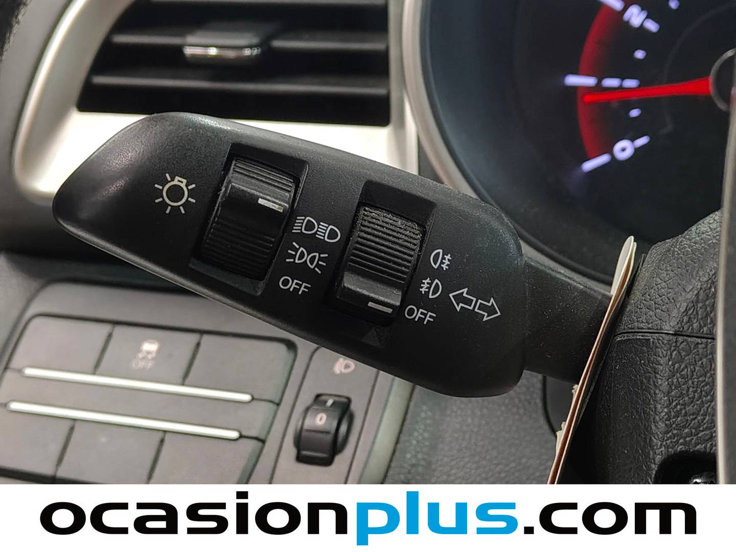 SsangYong Tivoli SsangYong Tivoli G16 GLP Premium 4x2 (128 CV) 128cv