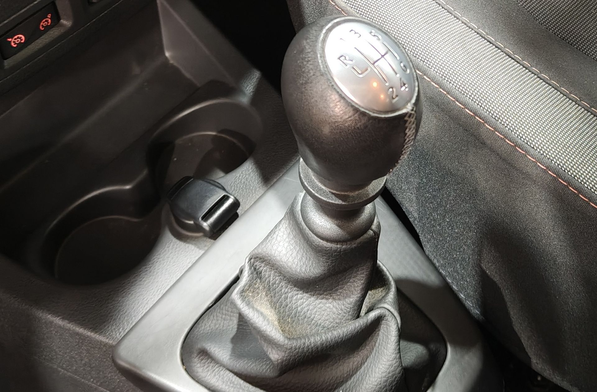 Dacia Lodgy Serie Limitada Xplore TCe GPF 7 plazas - foto 5