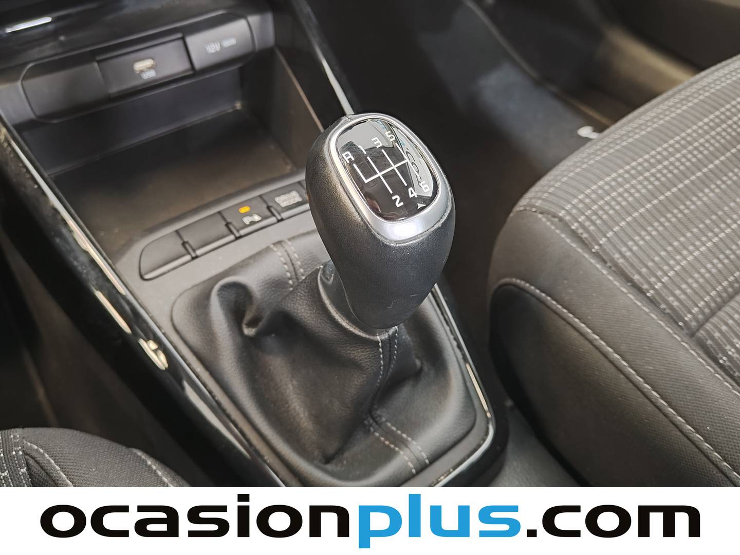 KIA Stonic KIA Stonic 1.0 T-GDi MHEV Drive (100 CV) de segunda mano