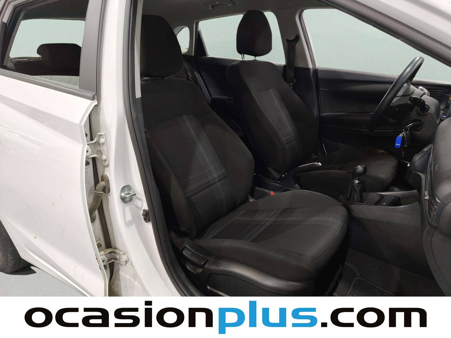 Hyundai i20 Hyundai i20 1.2 MPI Essence (79 CV) al mejor precio