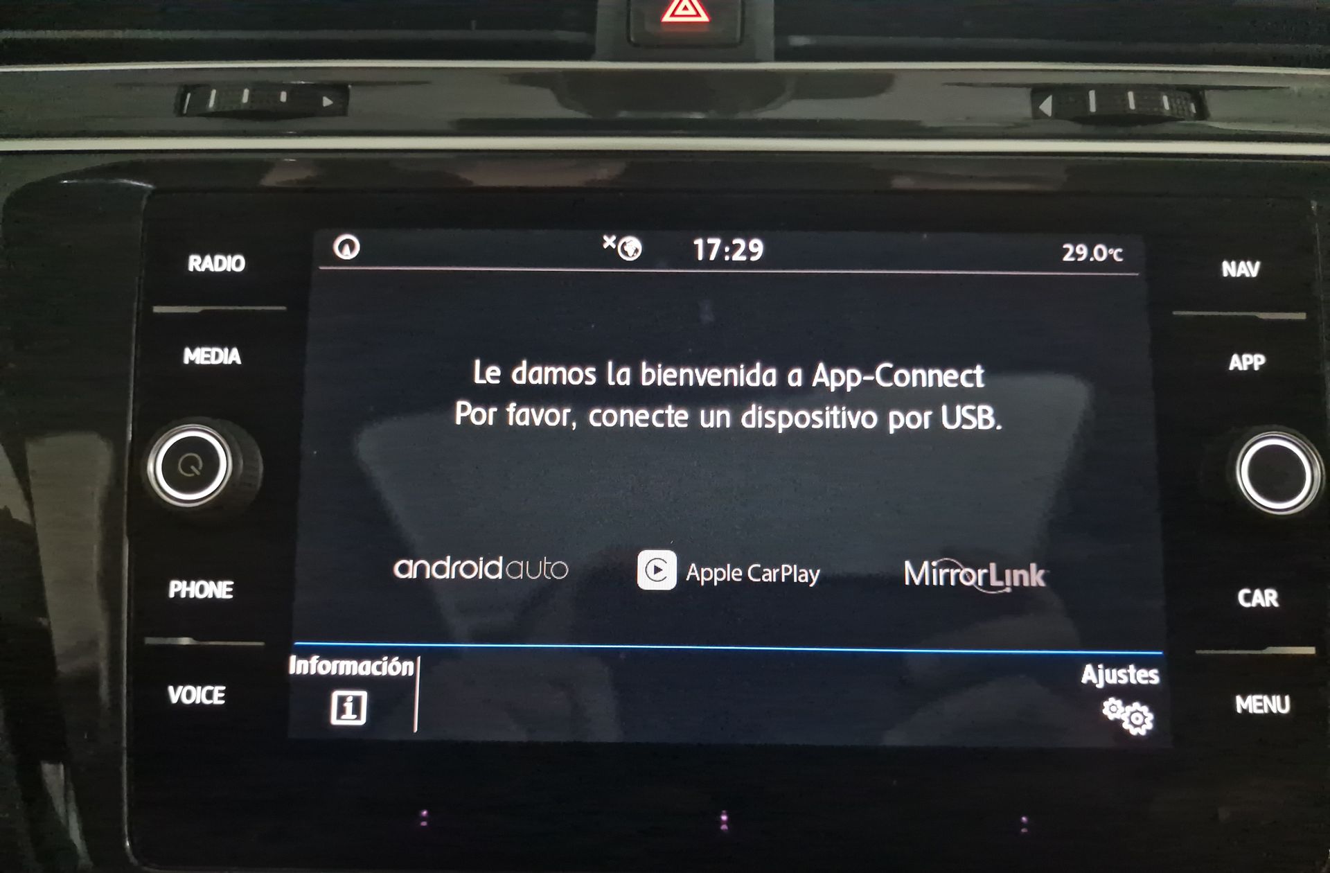 Volkswagen Tiguan Sport 2.0 TDI DSG - foto 9