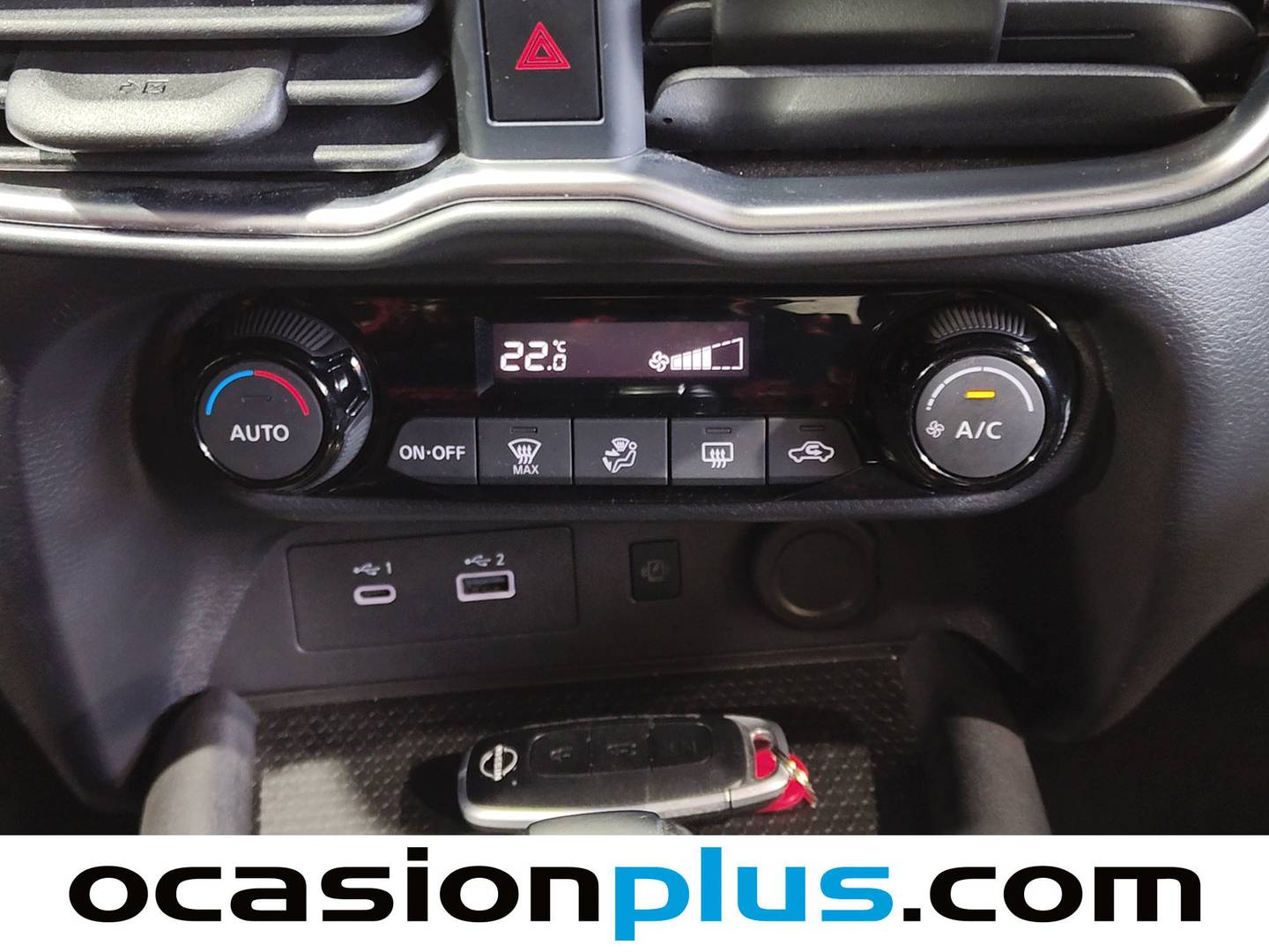 Foto Nissan JUKE Nissan Juke DIG-T N-Connecta 4x2 DCT (114 CV)