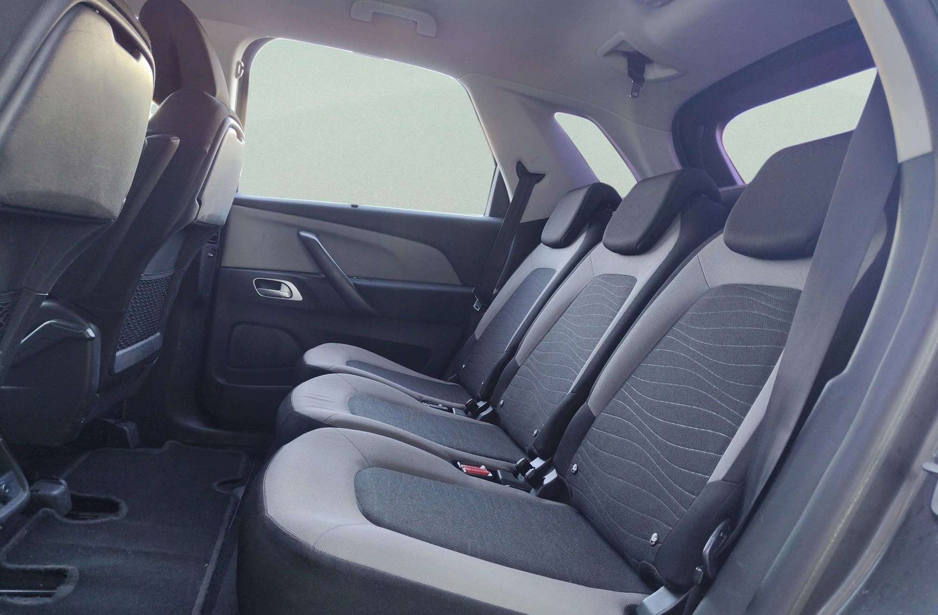 Citroën C4 Picasso 1.6 THP Intensive - foto 11