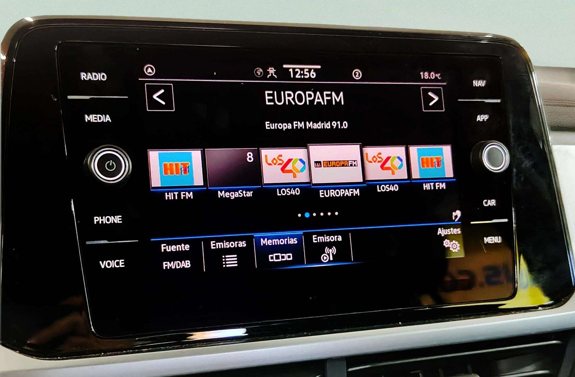 Volkswagen T-Roc Life 1.5 TSI - foto 30