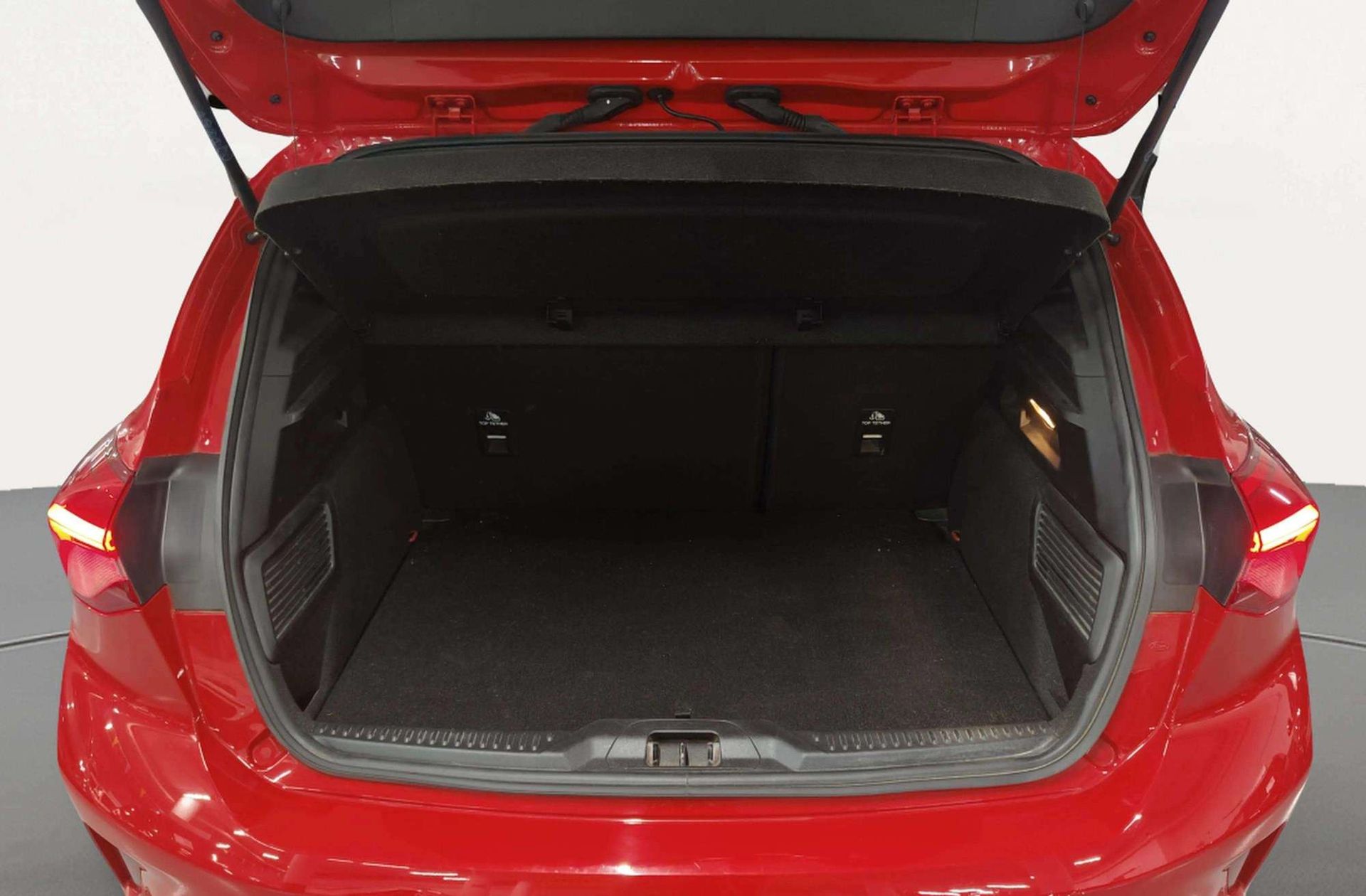Ford Focus 1.0 EcoBoost ST-Line - foto 19