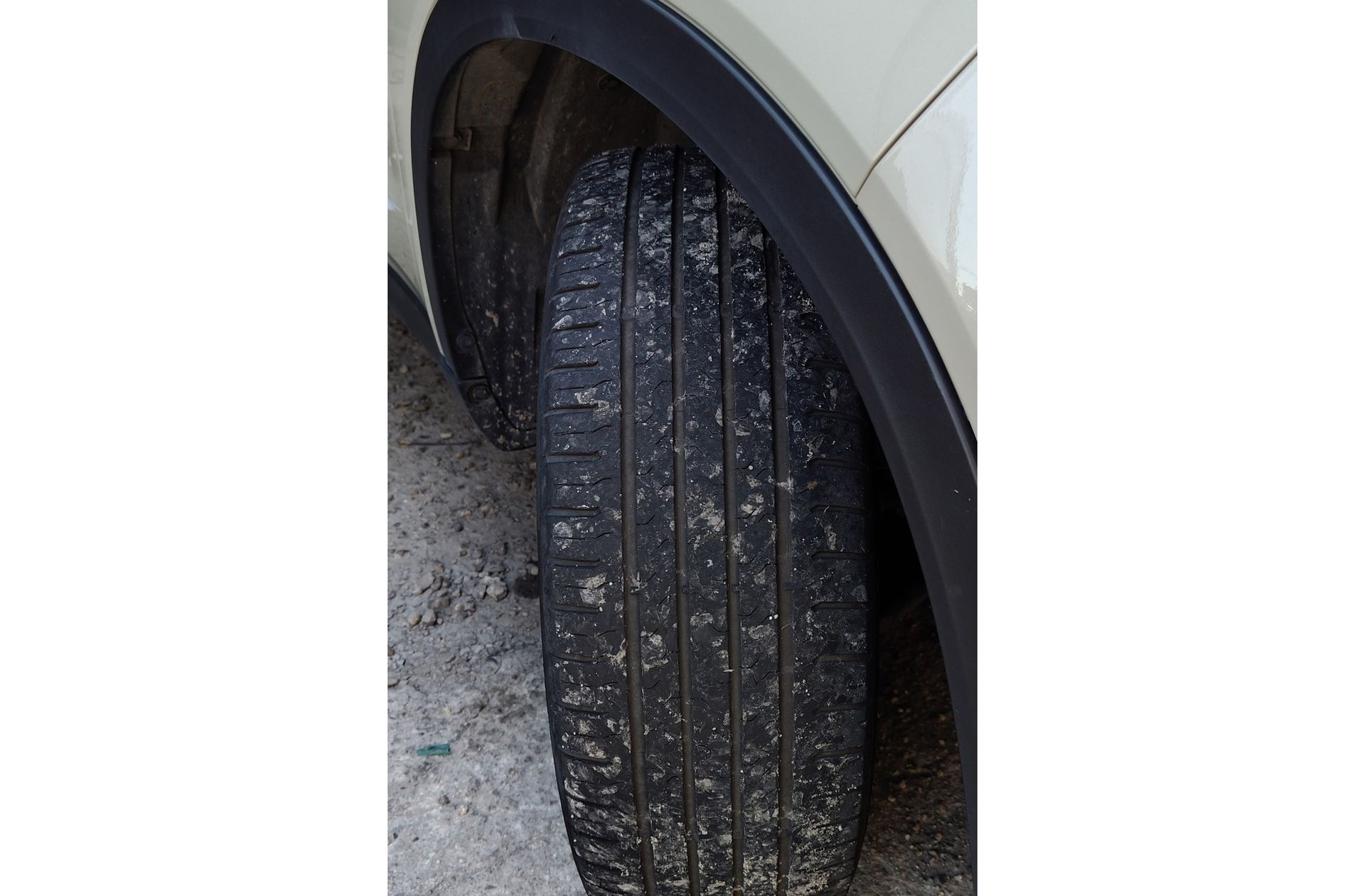 Suzuki Vitara 1.4 Turbo Mild Hybrid GLE 4WD - foto 35