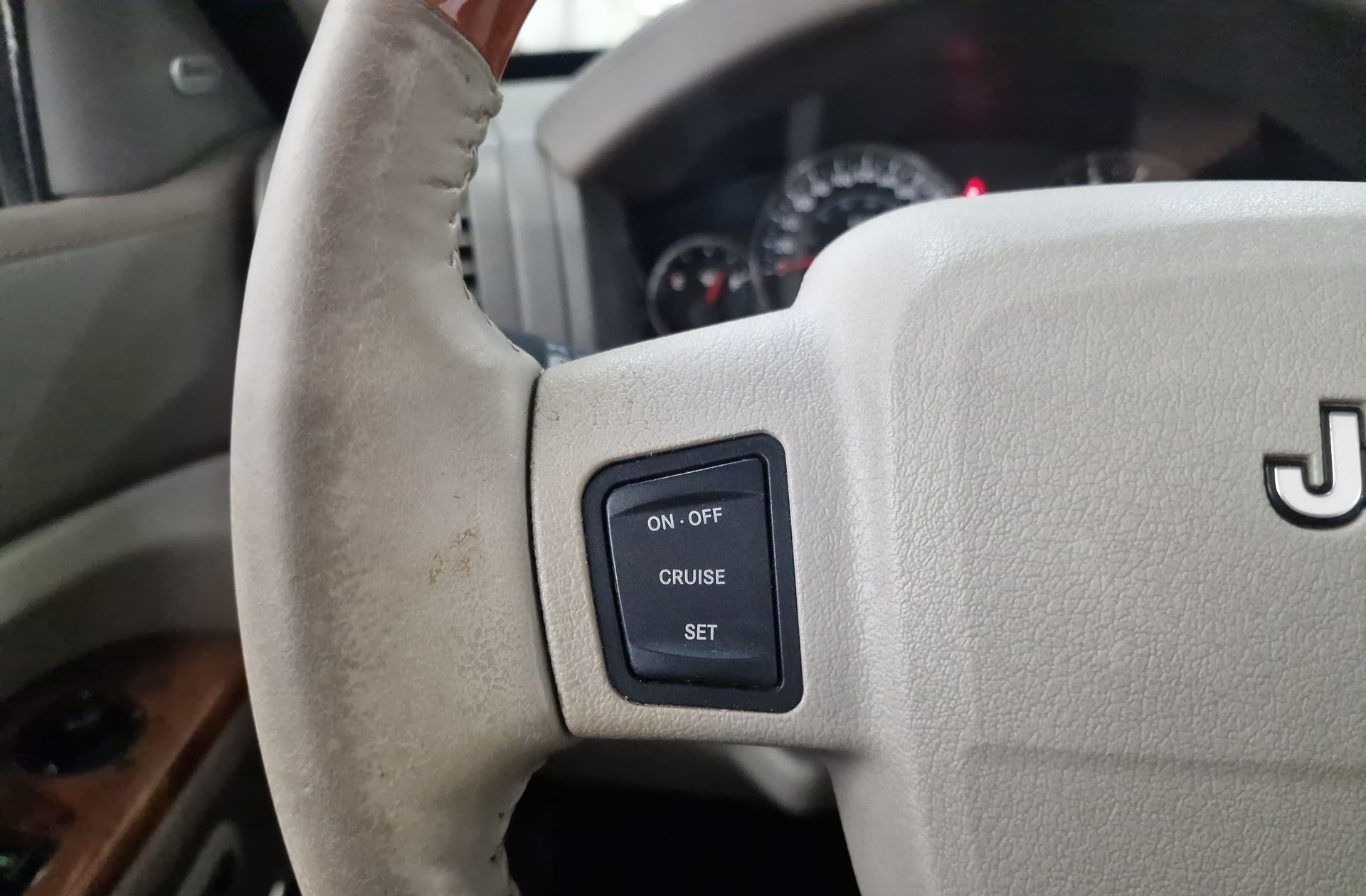 Jeep Grand Cherokee 3.0 V6 CRD Overland 4x4 - foto 29