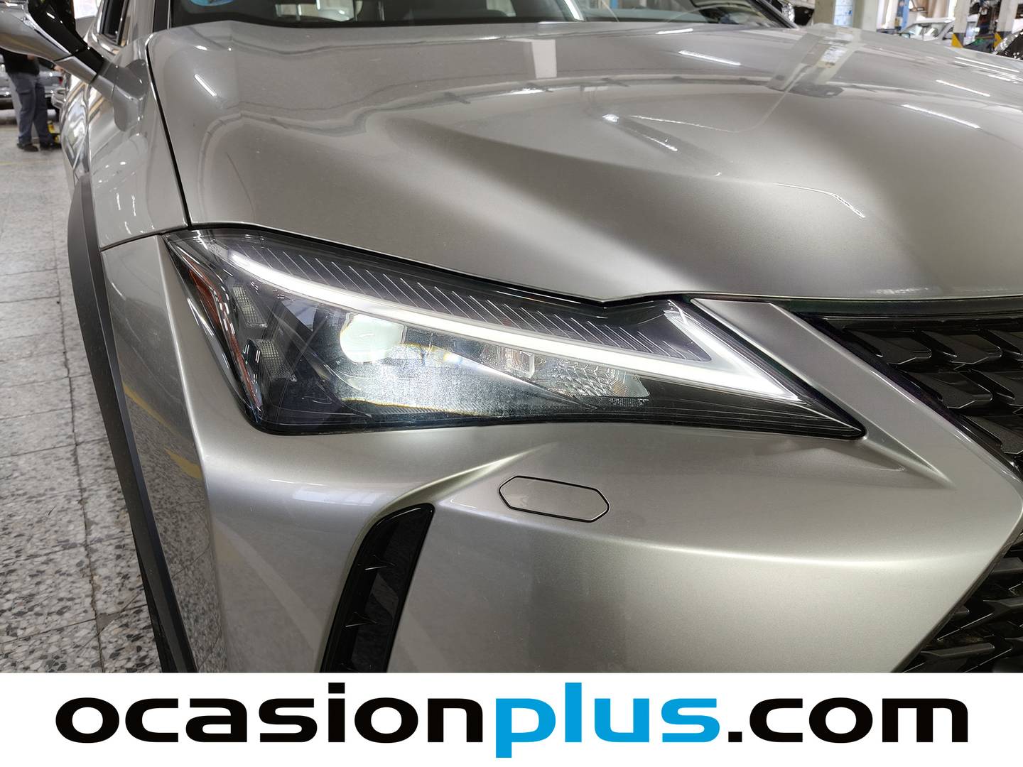 Lexus UX Lexus UX 250h Business 2WD (184 CV) al mejor precio